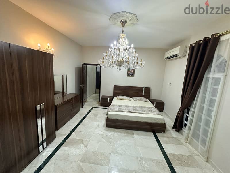 ‎ Golden opportunity to rent large apartment in a distinguished, quiet 1