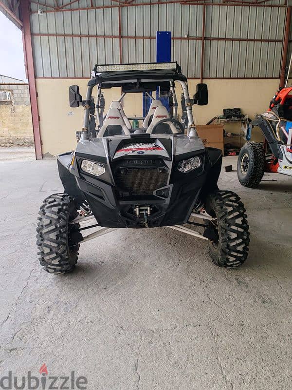 Polaris 900cc 2013 4seats بولاريس دراجة أربعة كراسي قمة النظافة 2