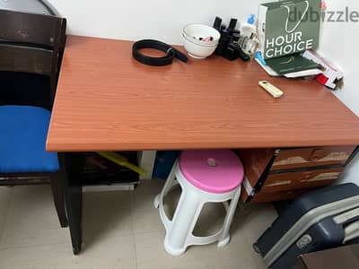 Table for sale OMR 8 only