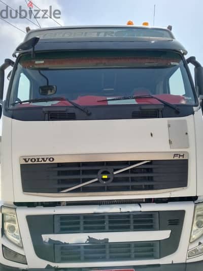 Volvo 500 fh good condition 2011 model