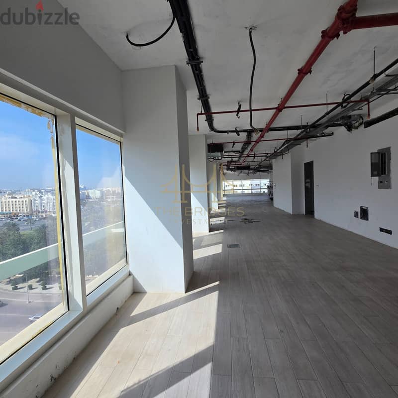 Open Space Office in One of the Best Locations in Al Khuwair 4