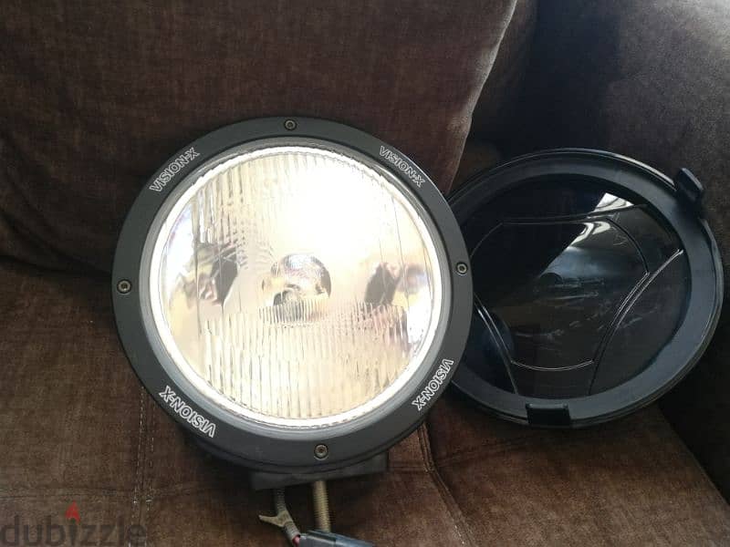 1 Halogen light for 4 wheel vehicles 1