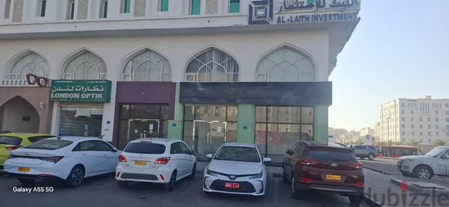 SHOP FOR RENT IN AL KHUWAIR