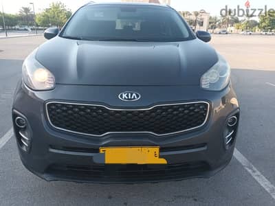 Kia Sportag 2016 Full Auto 2 litres. Oman Car. Expat. Dr. use