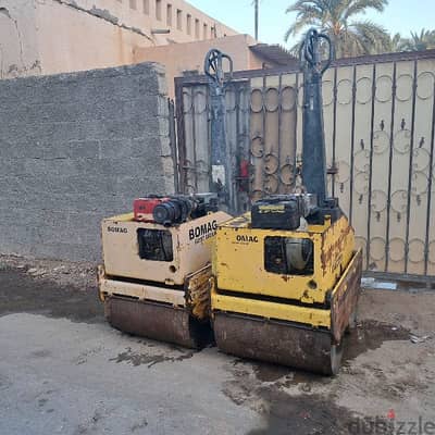 2 pics bomag 75 roller fir sale