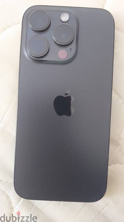 iphone 15 pro 256gb need to sale  warranty till april