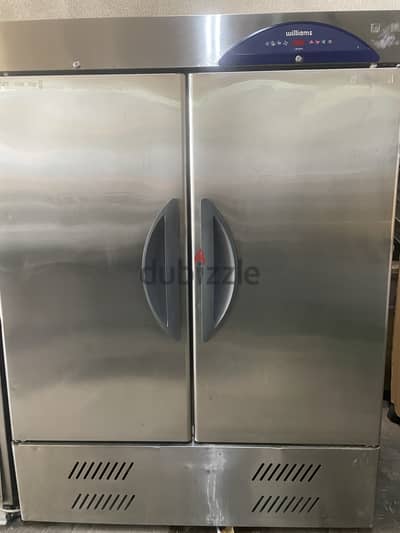 Double door freezer