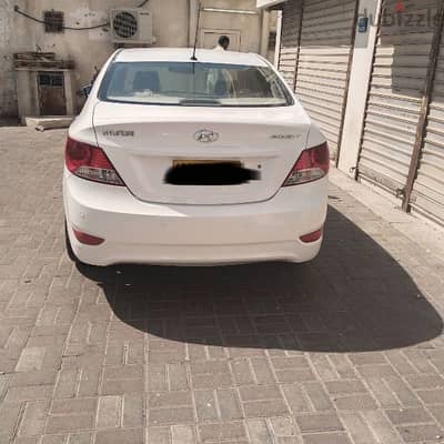 Hyundai Accent 2012 what's app number 71528786