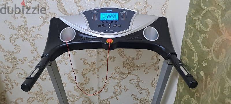 Treadmill Very Good Condition Like new (Can be Delivere also) 10