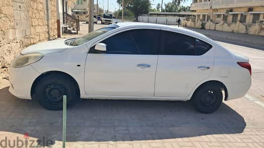 Nissan Sunny 2014