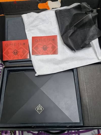 Hp Omen 15 i7 9750H RTX 2060 6gb gaming laptop