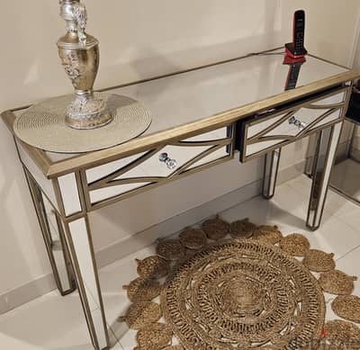 Silver Console table- Pan Emirates