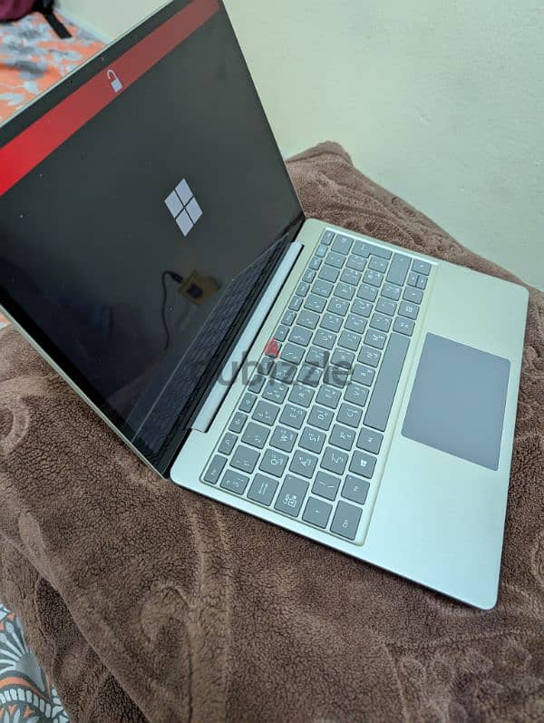 Microsoft Surface Go i5 10th gen 2