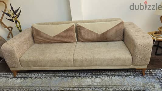 Turkish 3 seater sofa +2 chairs