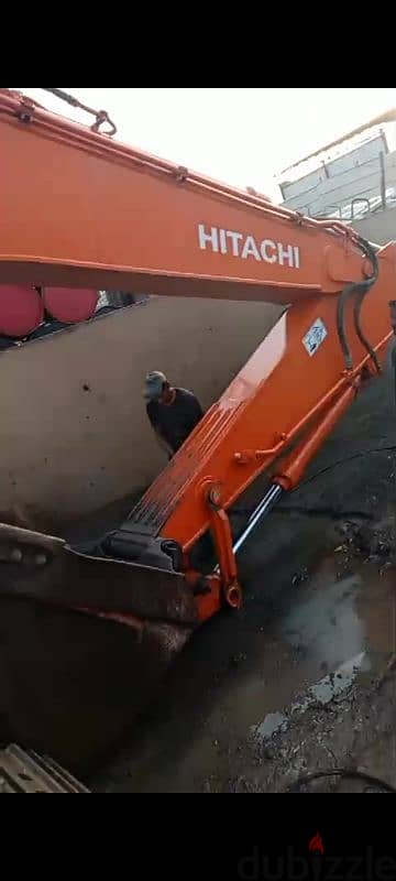 Hitachi excavator for rent 2