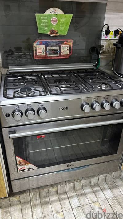 iKon gaz cooking range 5 burners 90*60