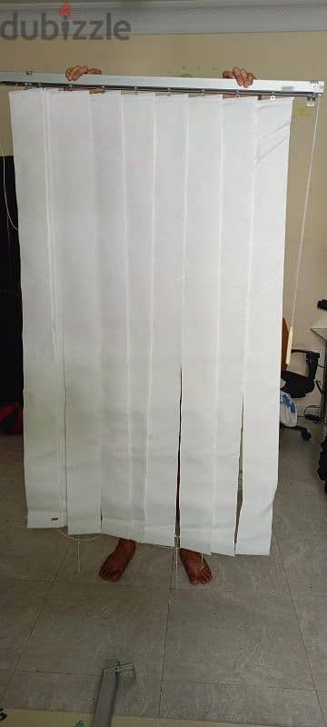 sedar curtain like new 4