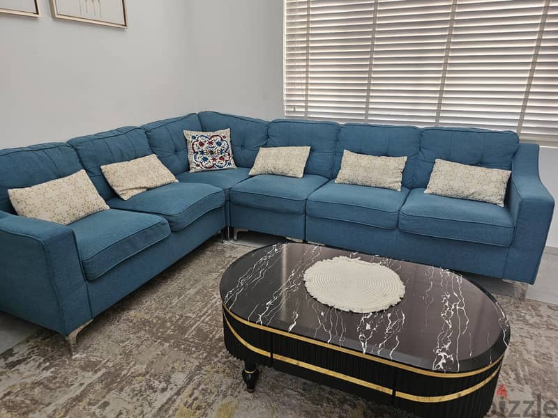 L shaped sofa with coffee table 2