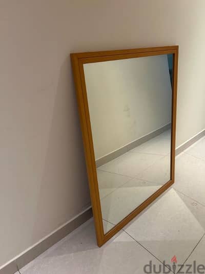 Big wall Mirror. 32 / 42 inches