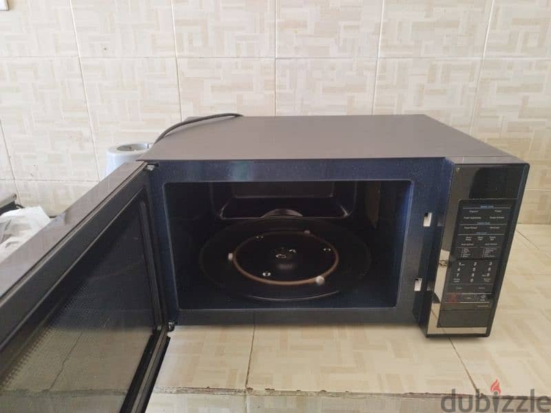 Microwave samsun good condition 3