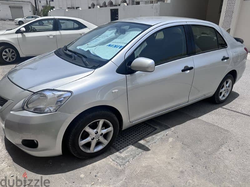 Toyota Yaris 2012 0