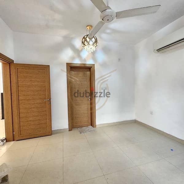 AZAIBA | LUXURIOUS 6 BR VILLA NEAR THR BEACH  FOR RENT 4