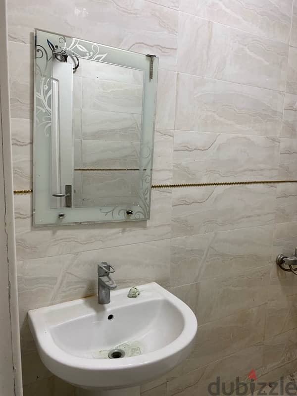 Flat for rent in wadi kabir 5