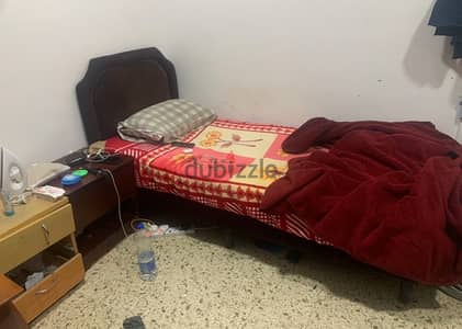 bed space available near lulu wadikabir