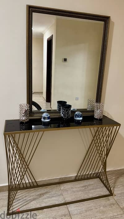 console with mirror