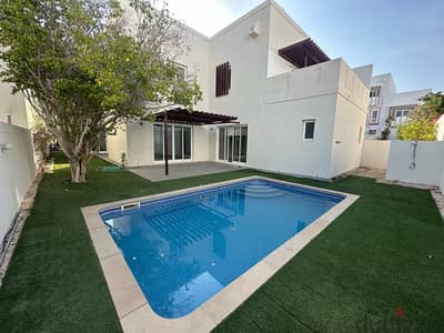 4+1 BD |  Private pool  | the wave