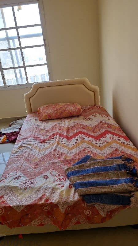 room in ghobra for ladies 4