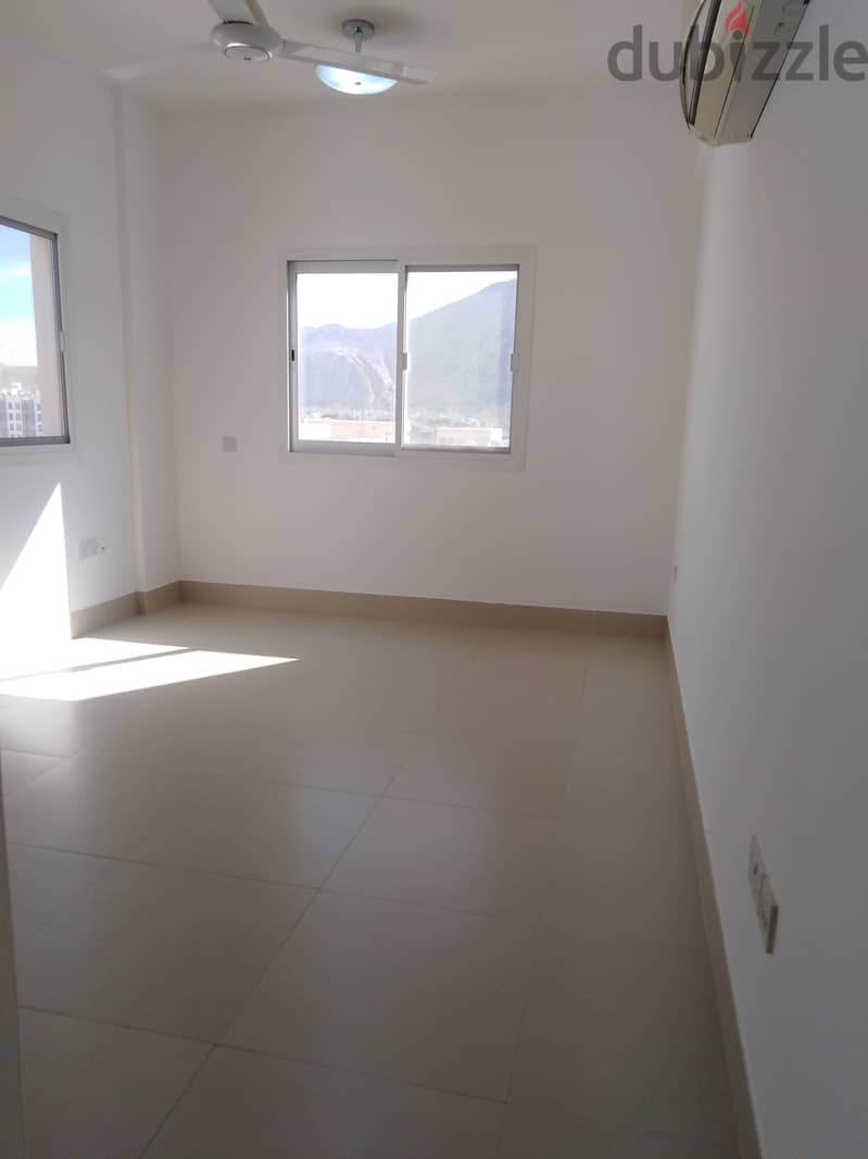 2 BEDROOM SPACIOUS EXCELLENT FLAT 2