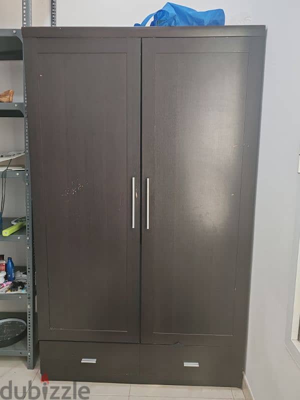 wardrobe cupboard, good space 1