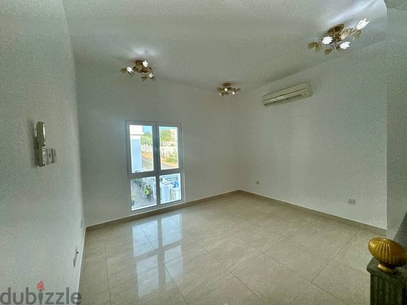 Super recommended 4+1BHK compound in Madinat al Illam 1