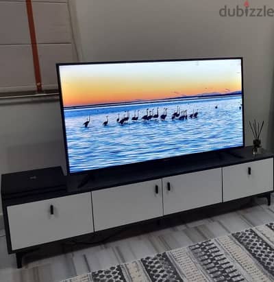 ps4 - hisense tv 49 inch - tv table