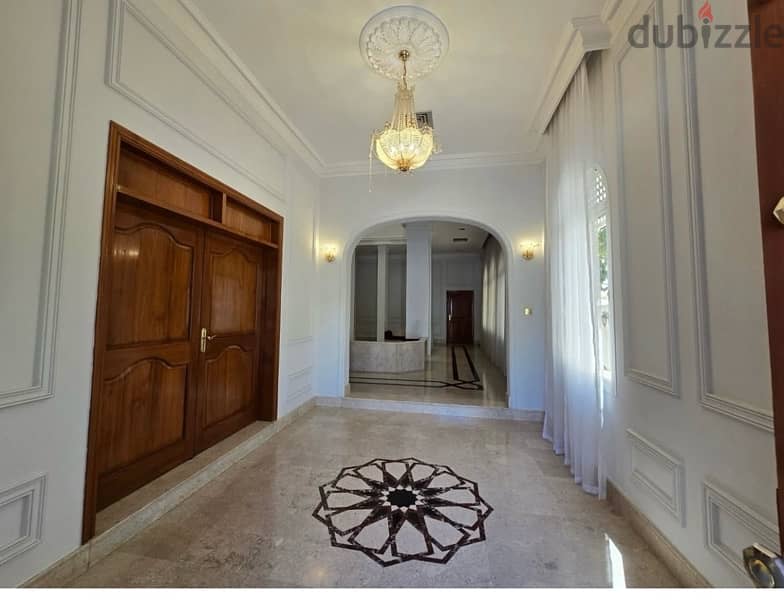 highly recommended 8bhk mansion at shatti al Qurum 1