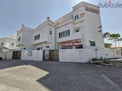 5 BR + Maid’s Room Villa in Mawaleh close to Amenities