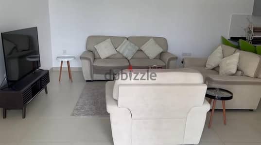 Apartment for Sale in Jebel Sifah | شقة غرفه واحدة للبيع في جبل سيفة