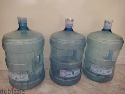 3 empty Oasis bottle sale in Al khoudh