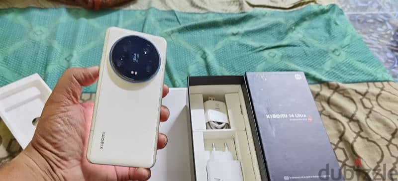 Xiaomi 14 Ultra White 6