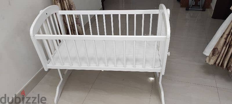 baby cot 1