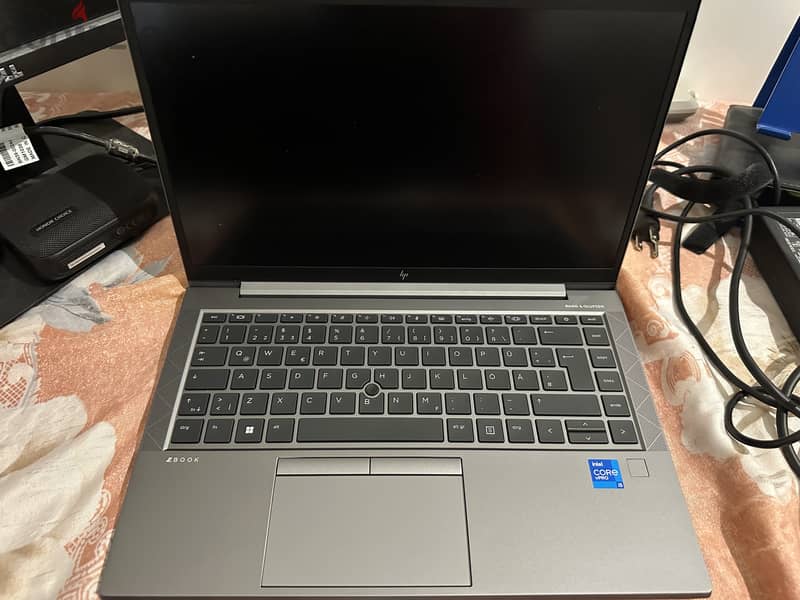 HP ZBook Firefly 14 G8 (Intel Core i5, 16GB RAM, 500GB SSD, 14") 5