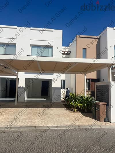 For Sale in Al Mouj Muscat – Luxury Townhouse!