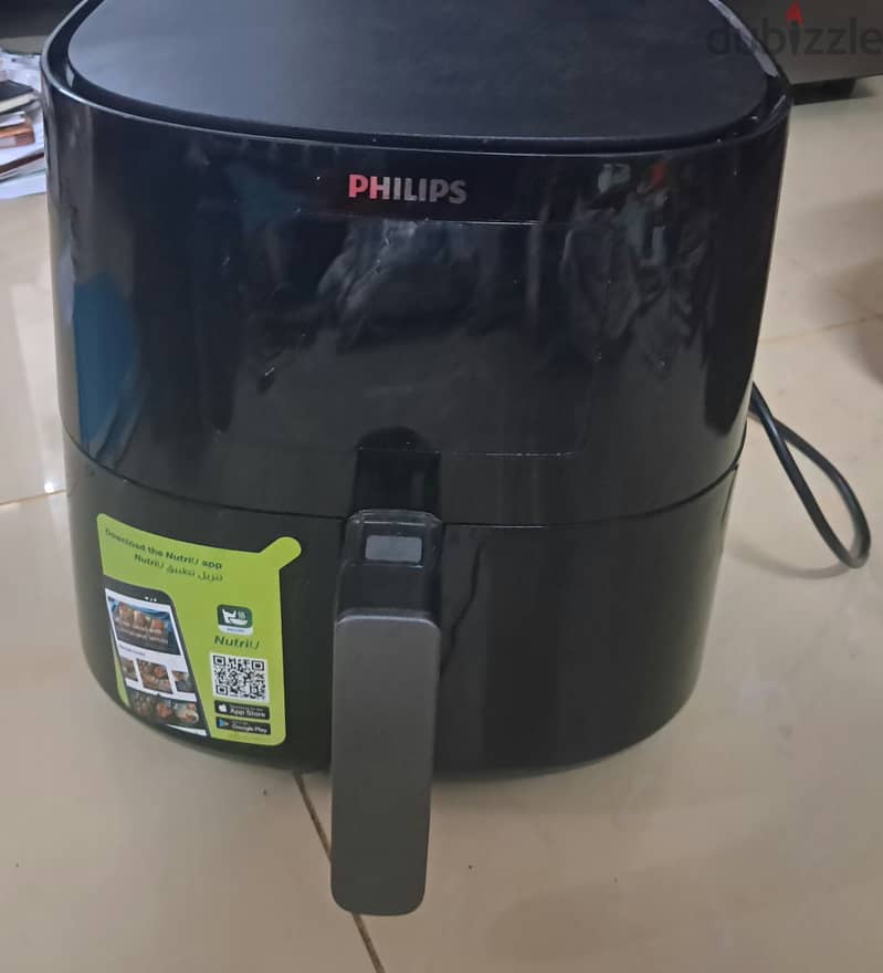 Rarely used Philips airfryer for sale 0