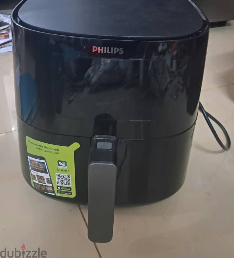 Rarely used Philips airfryer for sale 1