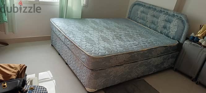 Queen size bed for sale