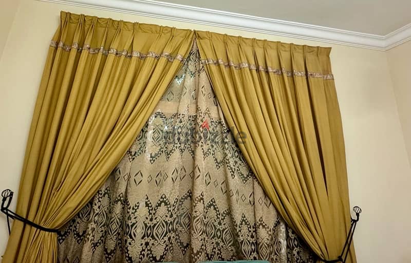 curtain 2