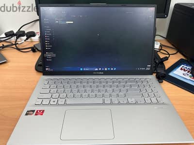 Asus VivoBook X512D Notebook