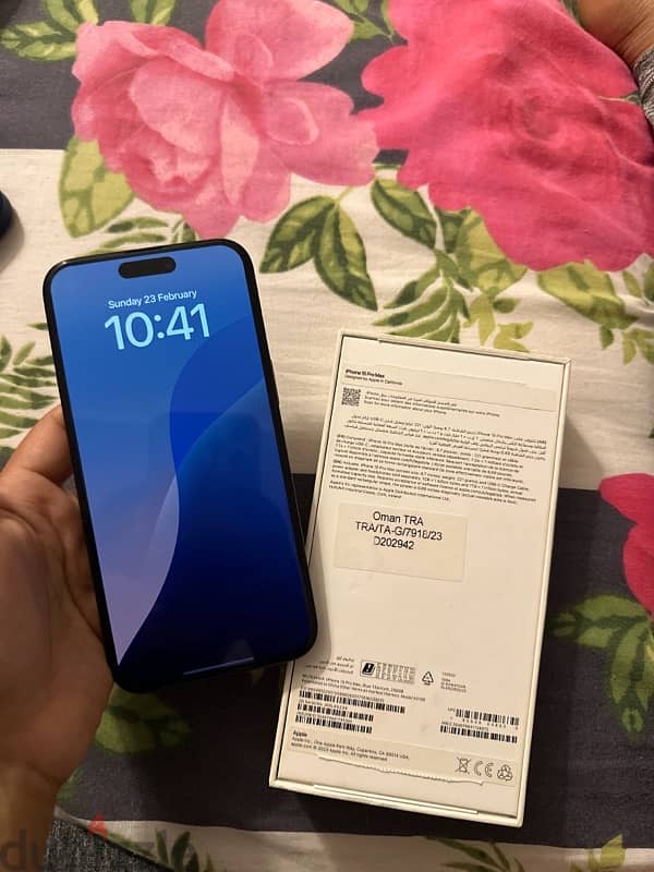 *URGENT* iPhone 15 pro max , 85% battery 0