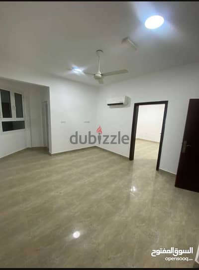 Looking Studio Room For Small Family in Mabailah